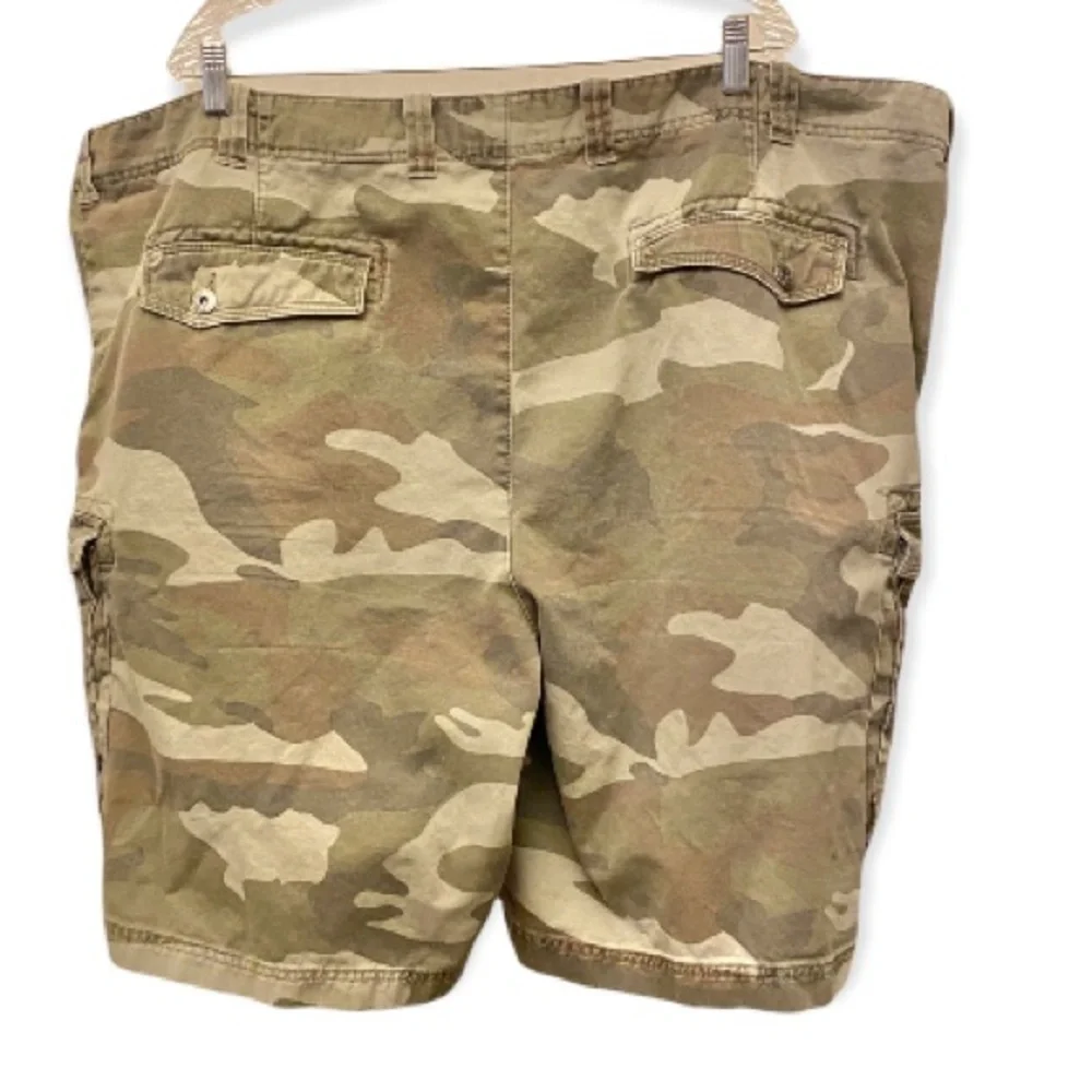 TRUE NATION 54 Camo Green Cargo Shorts, Men’s Big & Tall, Camouflage Army Green